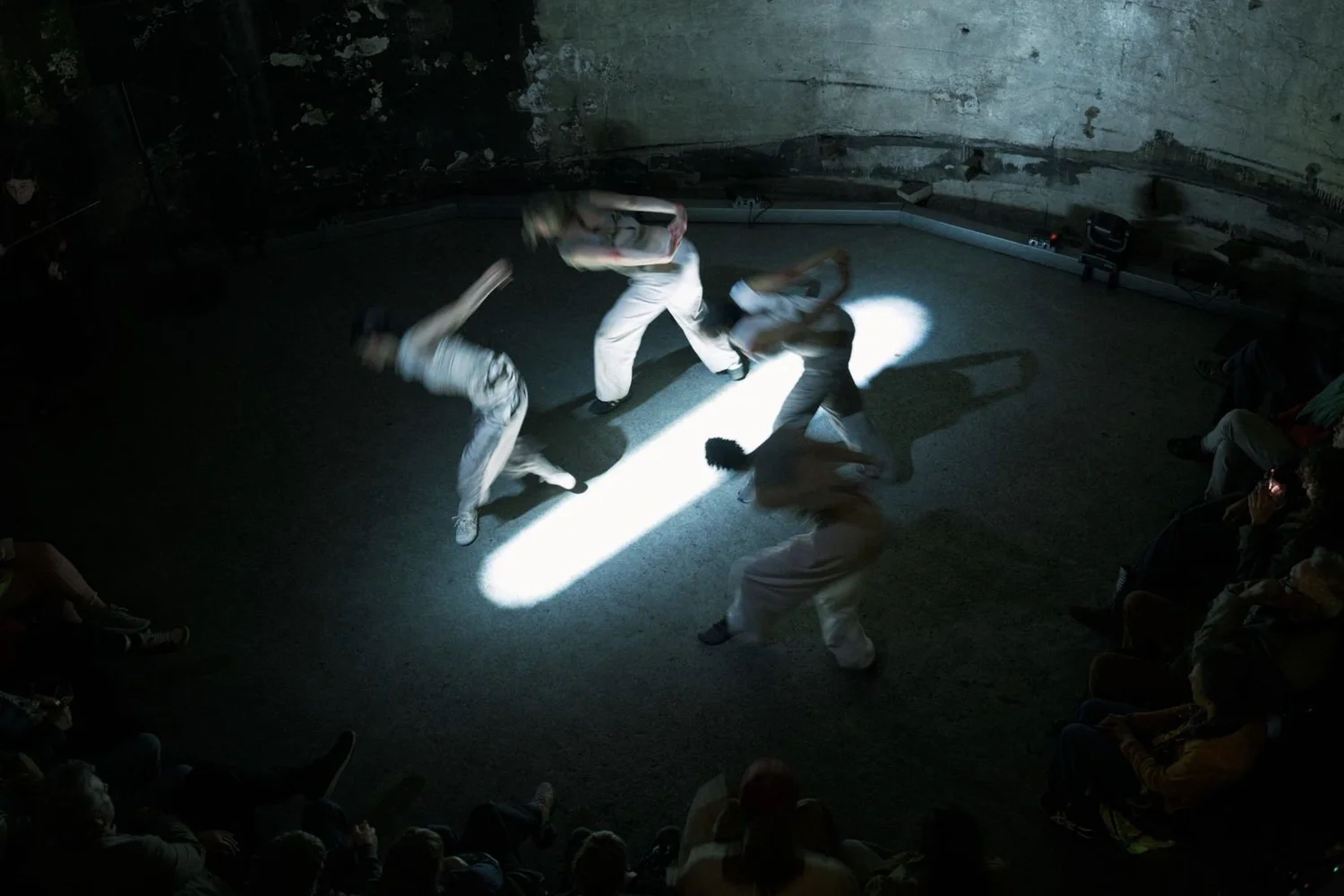 angels’ mumble performance, photograph 1